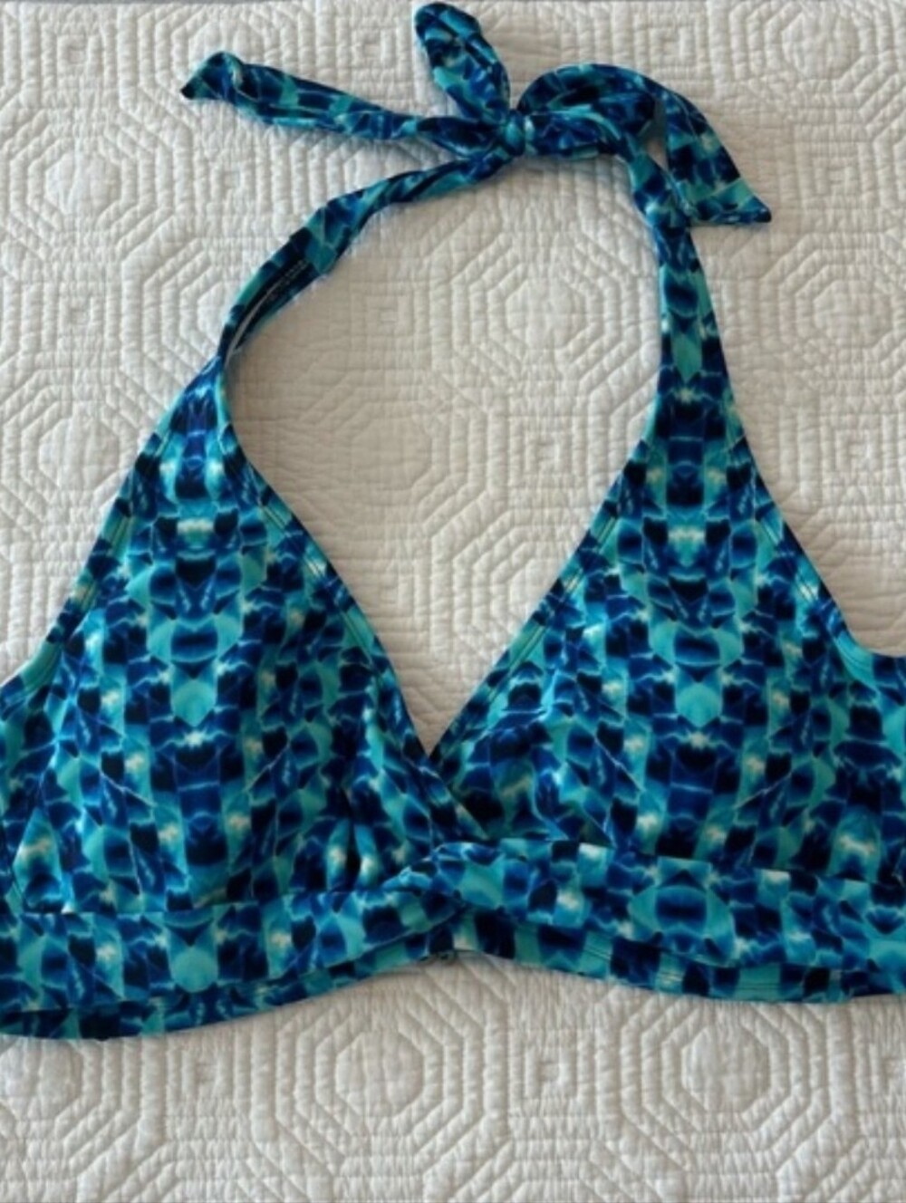 Athleta Halter Swim Top 38 B/C